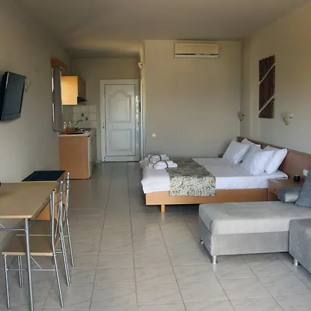 Hotell Miva Sea View